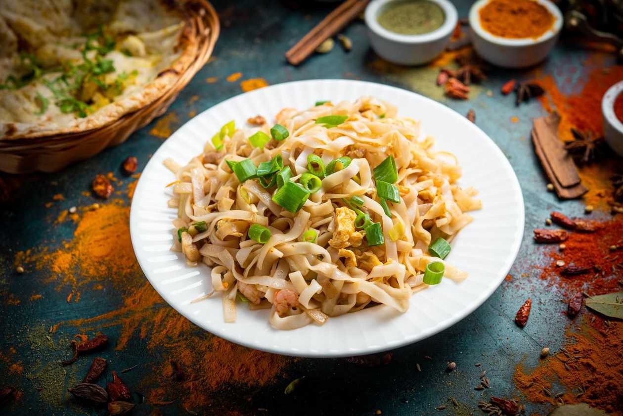 juurvilja riisinuudlid