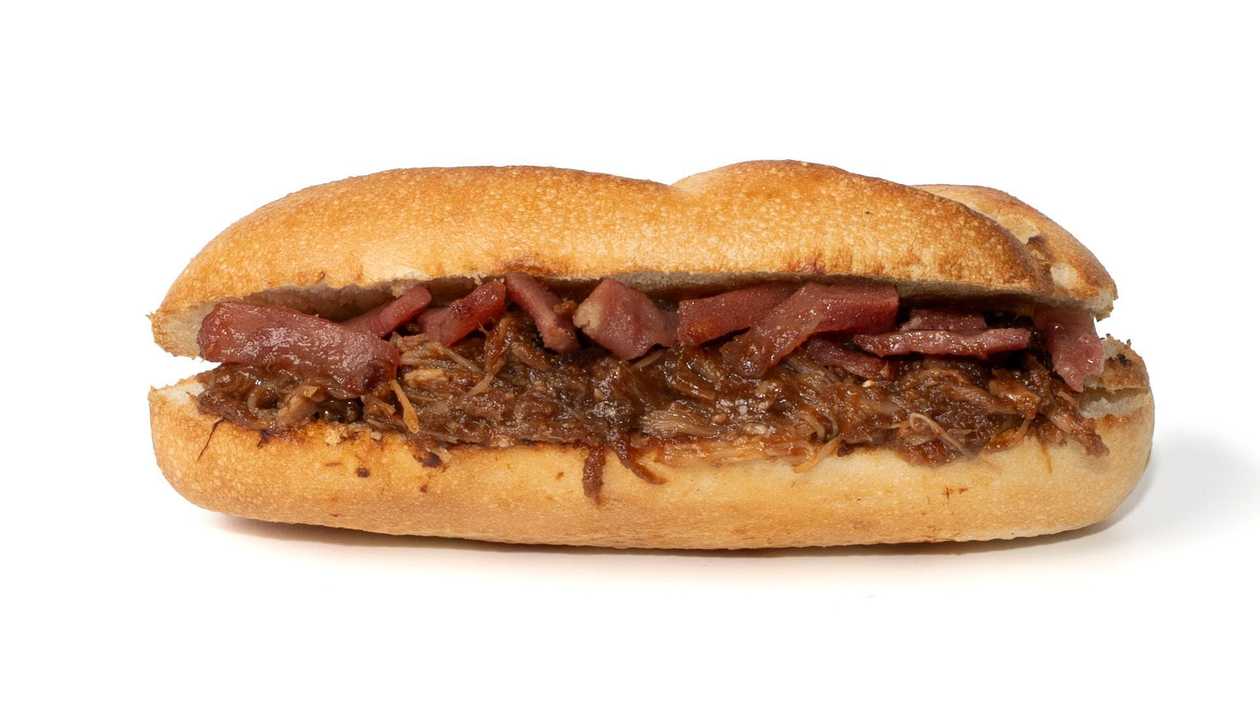 37. Pulled pork BBQ e bacon fumado