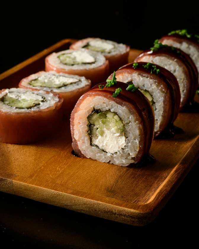 Truffle Tuna Uramaki