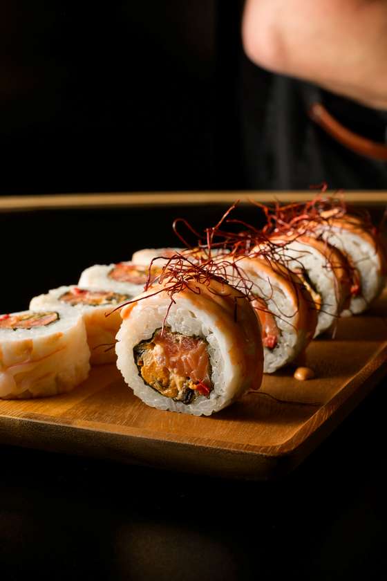 Tom Yum Uramaki