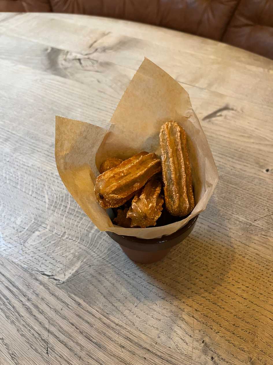 Churros su šokoladu