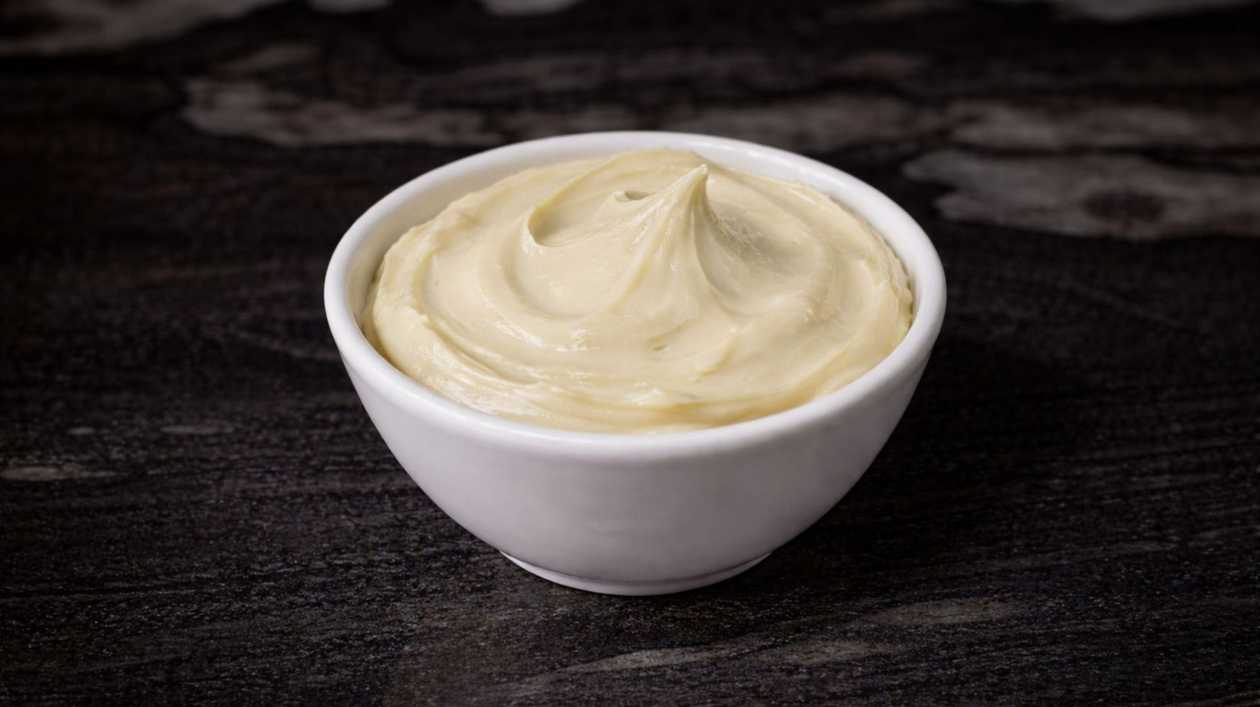 White Chocolate Nucrema Spread