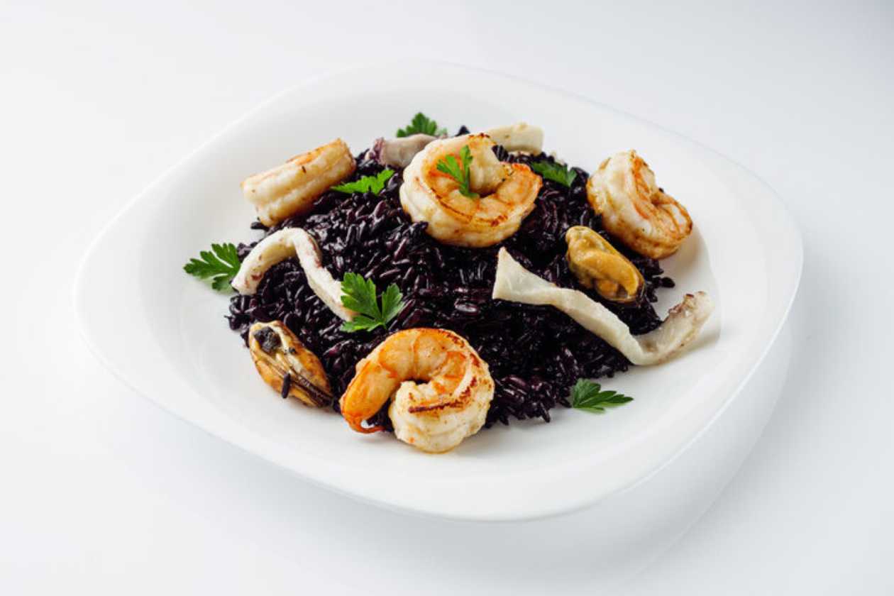 Black Rice with Seafood (350g)