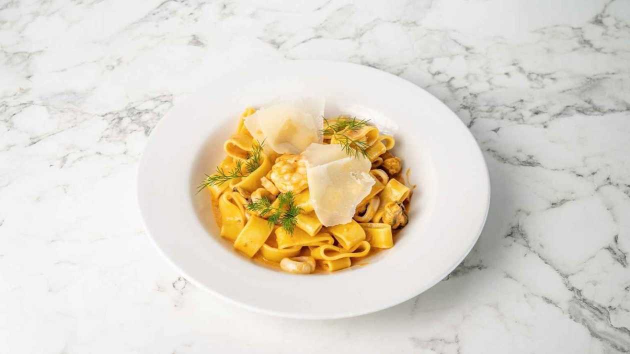 Seafood Calamarata