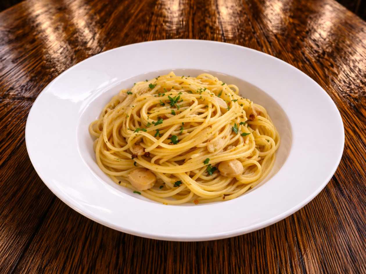 50. Linguine aglio, olio e peperoncino