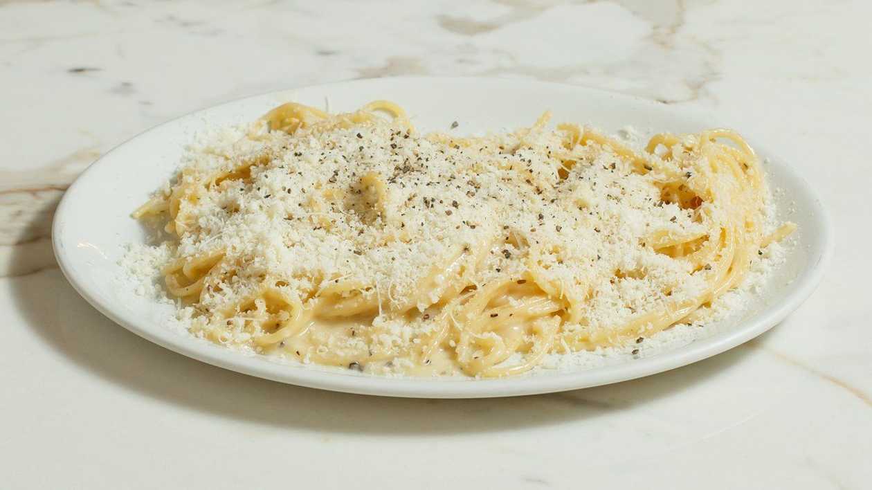 Spaghetti Cacio e Pepe
