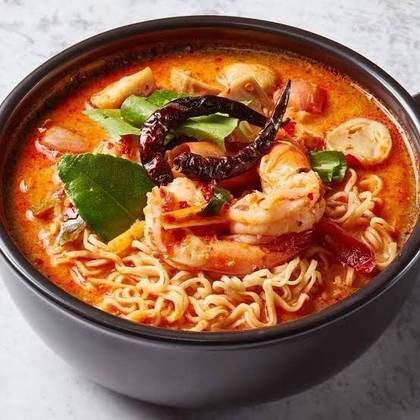 Q93 Tom Yum Noodles 冬蔭功面