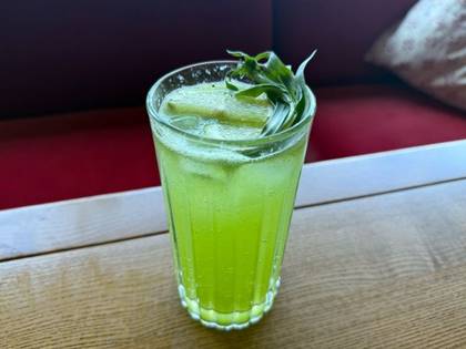 Tarkhuna Lemonade with Lime