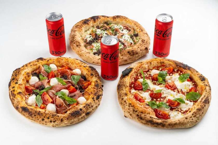 Top Family Deal - Any 3 Pizza - Get 3 Coca Cola for FREE