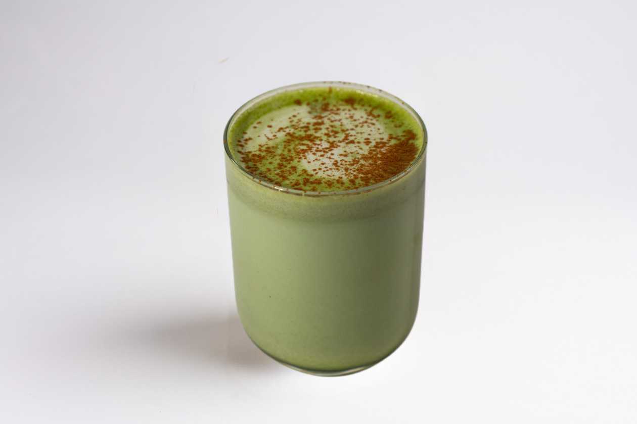 Matcha Latte with Cinnamon