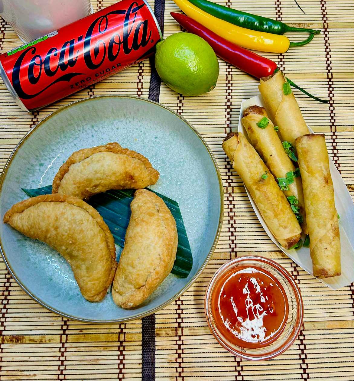Kevad pakkumine: Kevarullid 4tk + Empanada 3tk + Coca Cola Zero või muu karastusjook