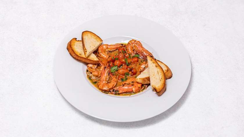 Gamberoni con Vino Bianco e Pomodoro
