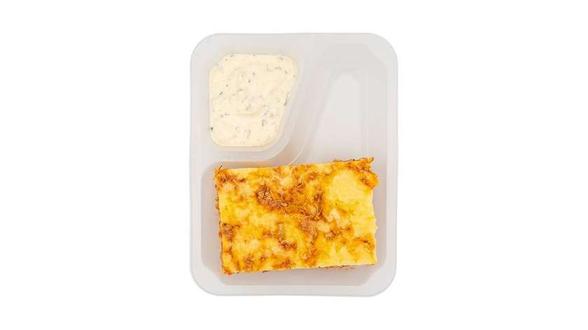 Lasagna bolognese with basil dip