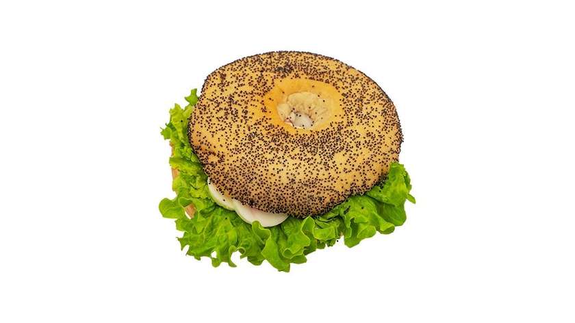 Bagel with Avocado and Egg