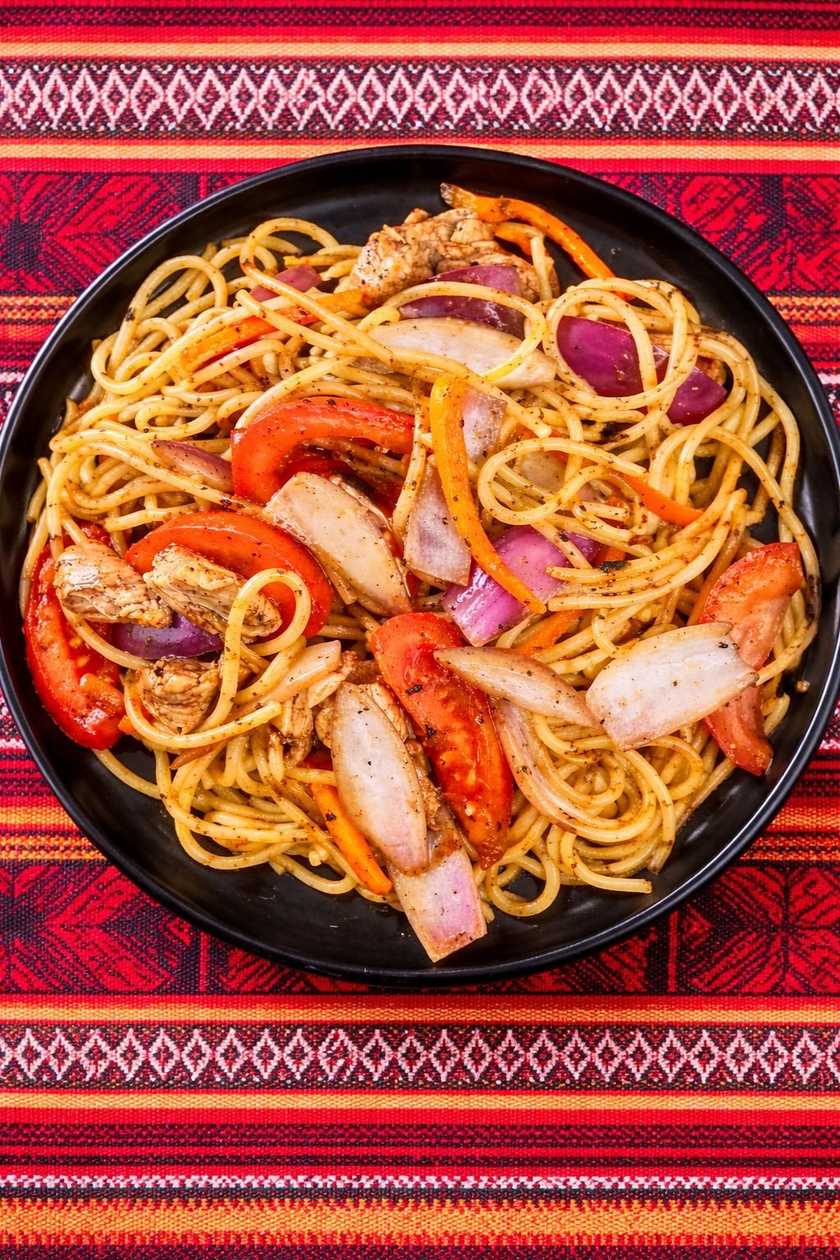 Chicken Stir-Fried Noodles (Tallarín Saltado)
