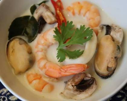 10.1. Tom-Ka-Rum-Mit ต้มข่ารวมมิตร