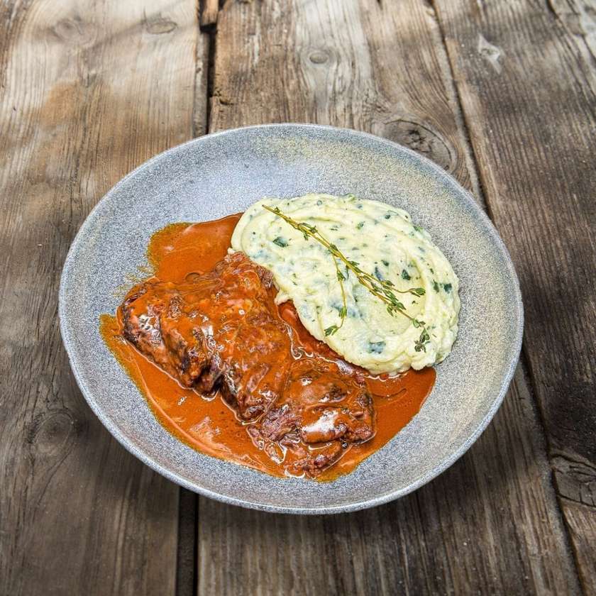 Obrajori de vita | GREU LA DEAL CU BOII MICI