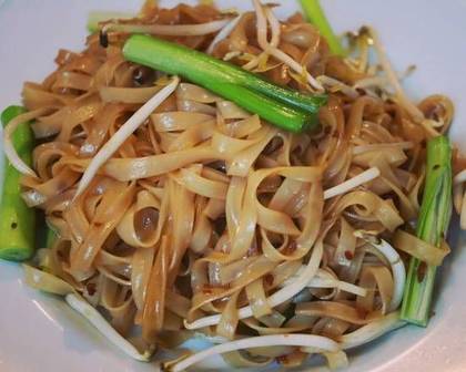33.8. Steamed Noodles เส้นเล็กแห้ง
