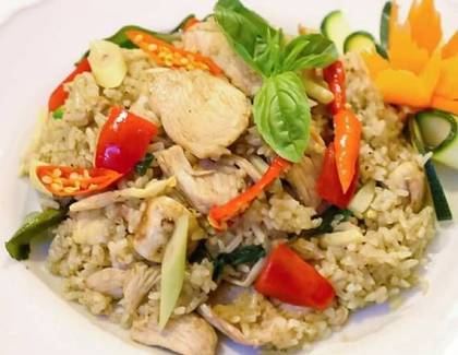 F.2 Kao-Pad-Gang-Keaw-Wan ข้าวผัดแกงเขียวหวาน