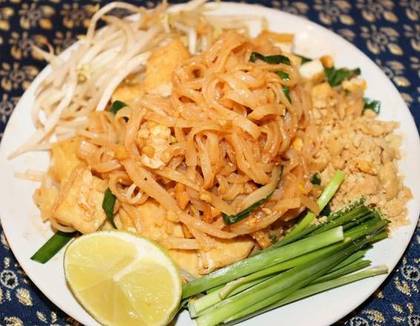 49. Pad-Thai ผัดไทเจ