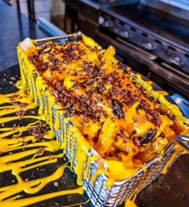 FAT GUY LOADED FRIES 400GR