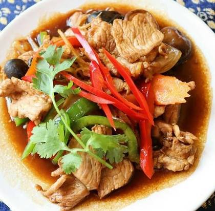 23. Moo-Pad-King หมูผัดขิง