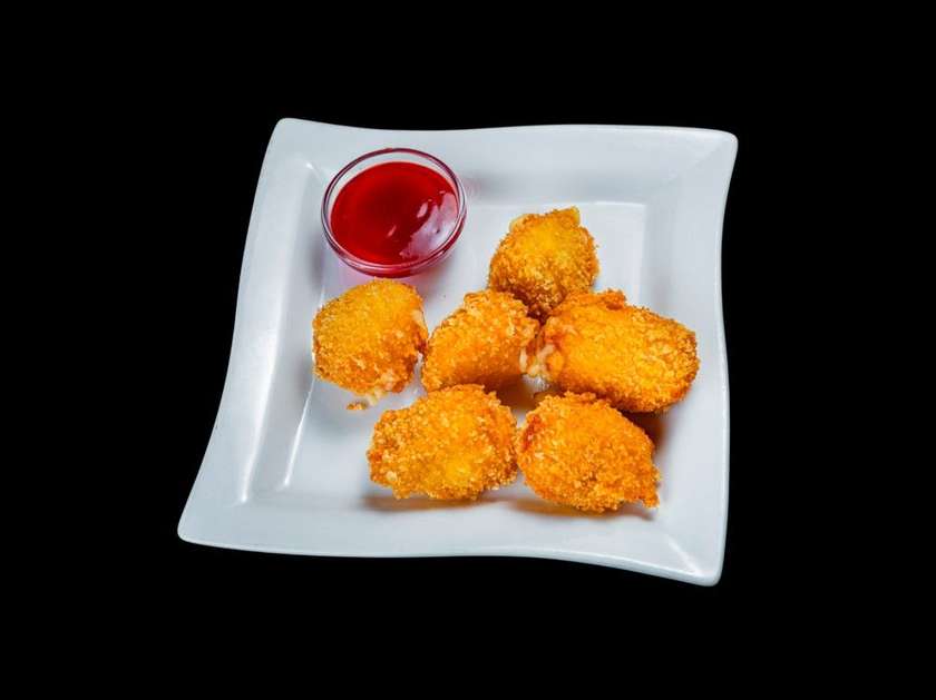FRIED CAMEMBERT WITH BERRY SAUCE