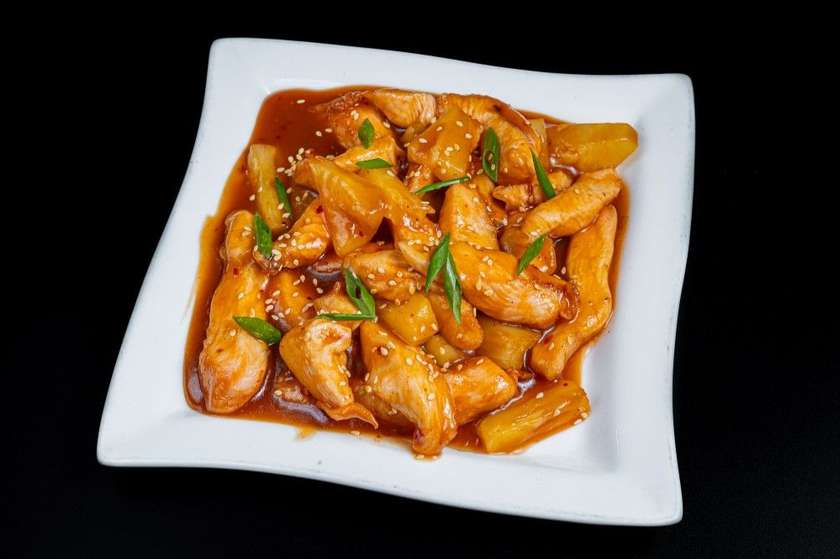 Chicken in Sweet and Sour Sauce