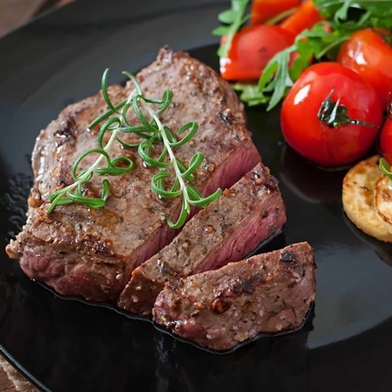 Veal in Spicy Sauce