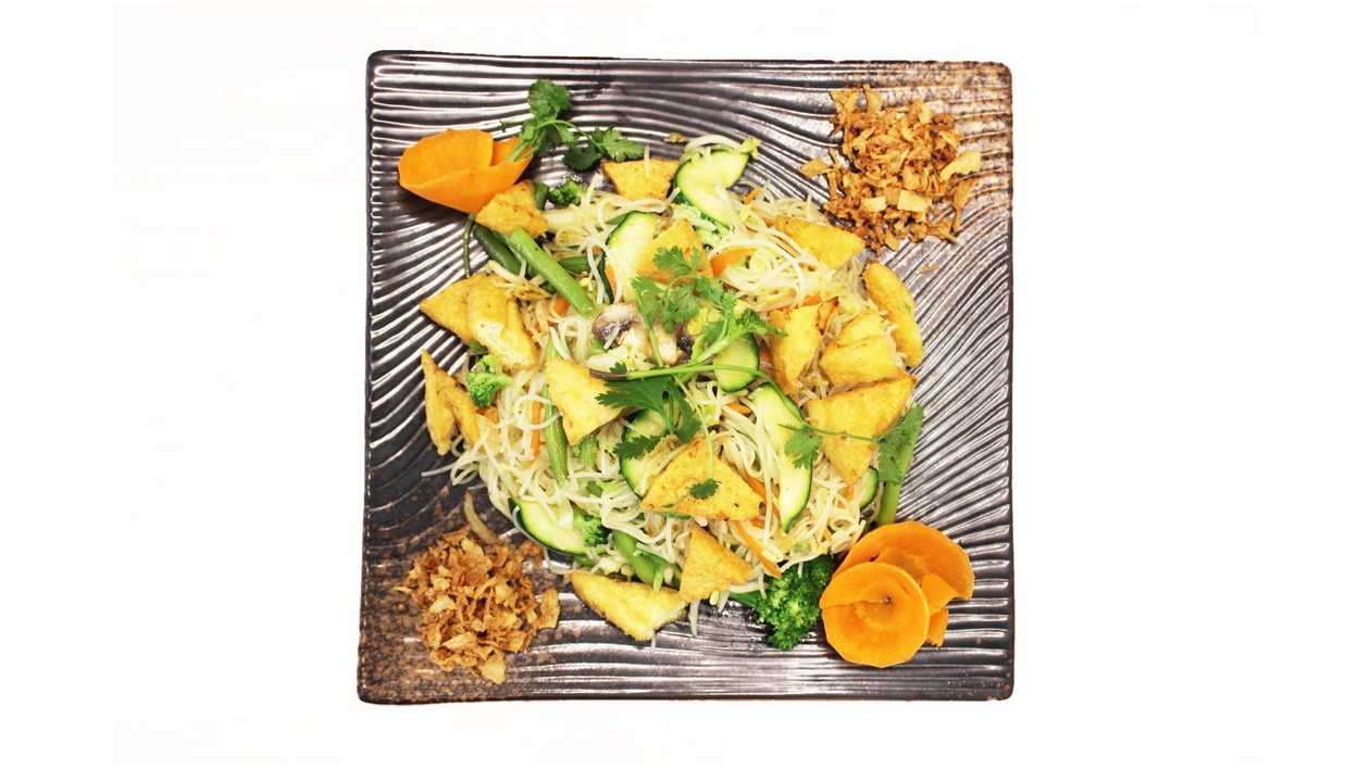 V26. Mì Tôm Xào Vegan