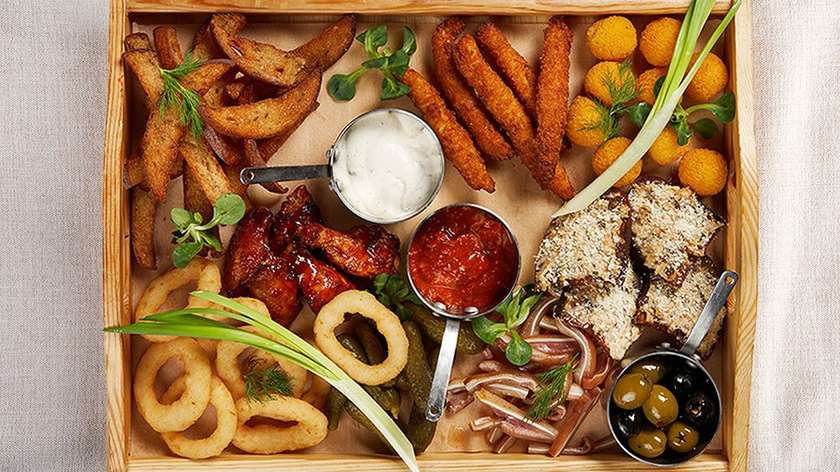 Large Lithuanian sharing platter (for 3-4 pax)