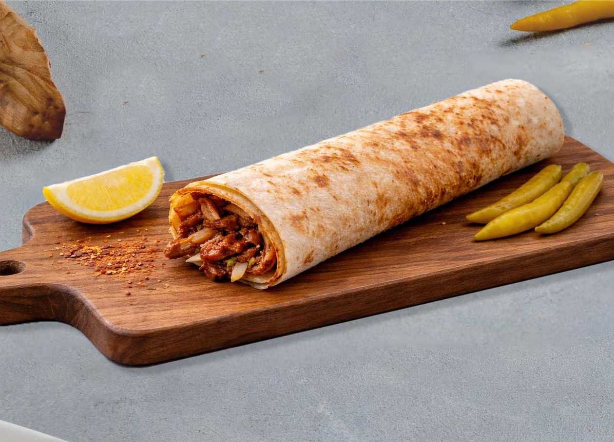 Tantuni lavaşda