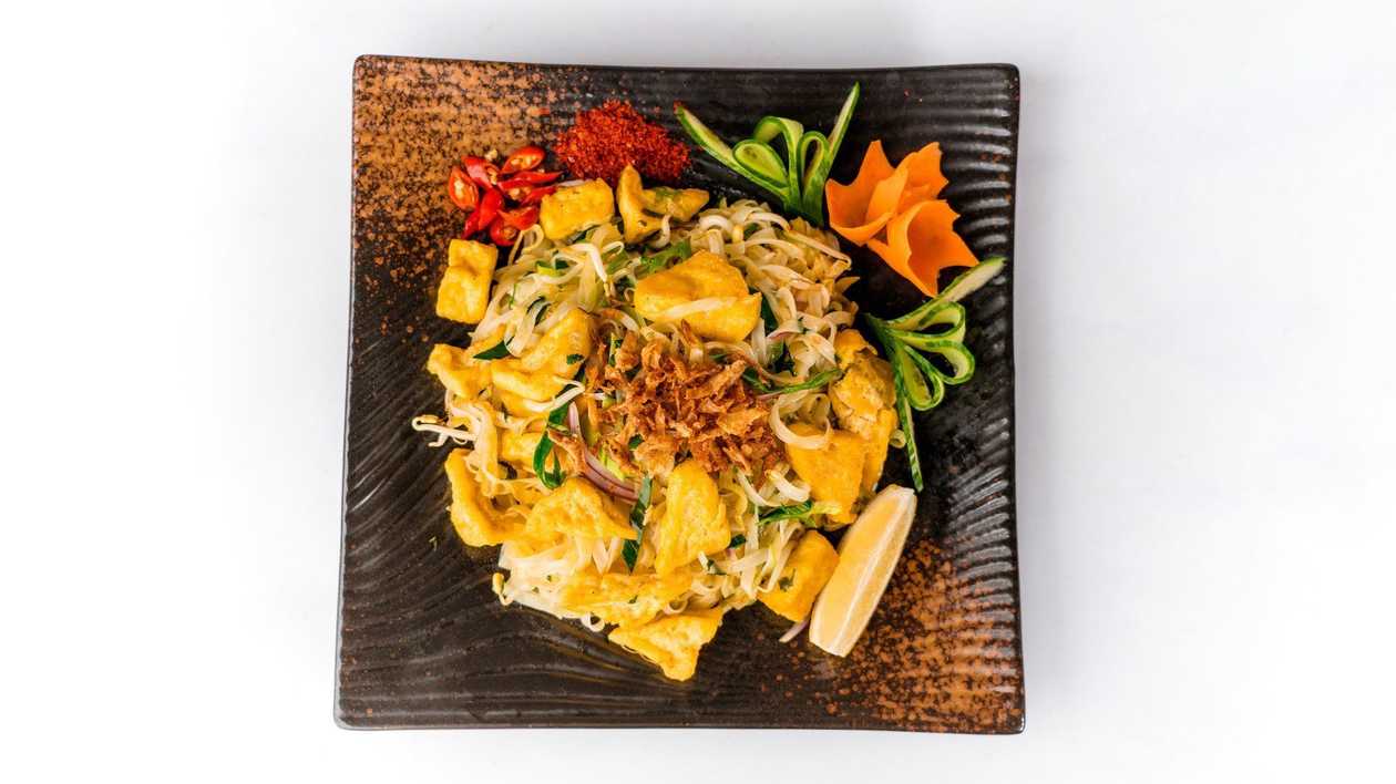 V25. Phở Xào Vegan