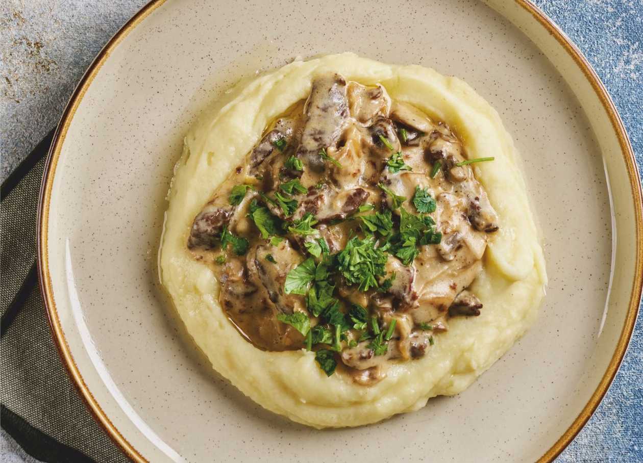 Beef stroganoff