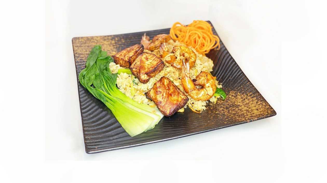 R02. Cơm Chiên Việt Tám
