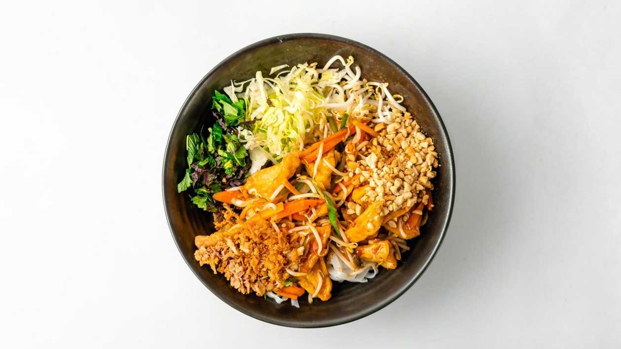 N05. Phở Trộn