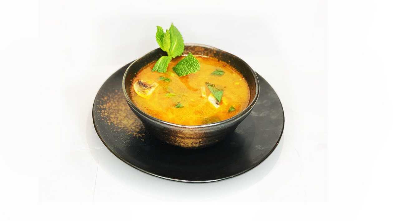 S01. Tom Yum