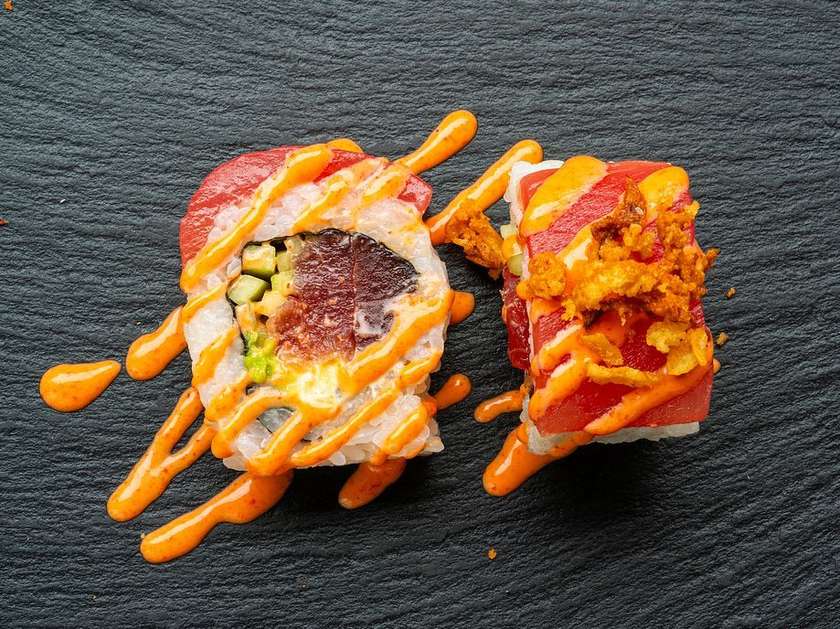 Spicy Tuna Sashimi Roll 8 Pcs