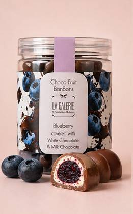 BLUEBERRY WHITE AND DARK CHOCOLATE