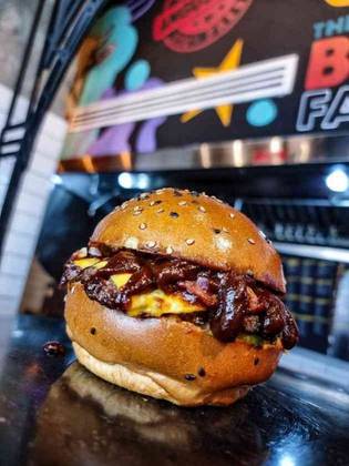 AMERICAN BBQ CHEESEBURGER 290 gr