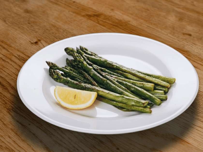 Green asparagus