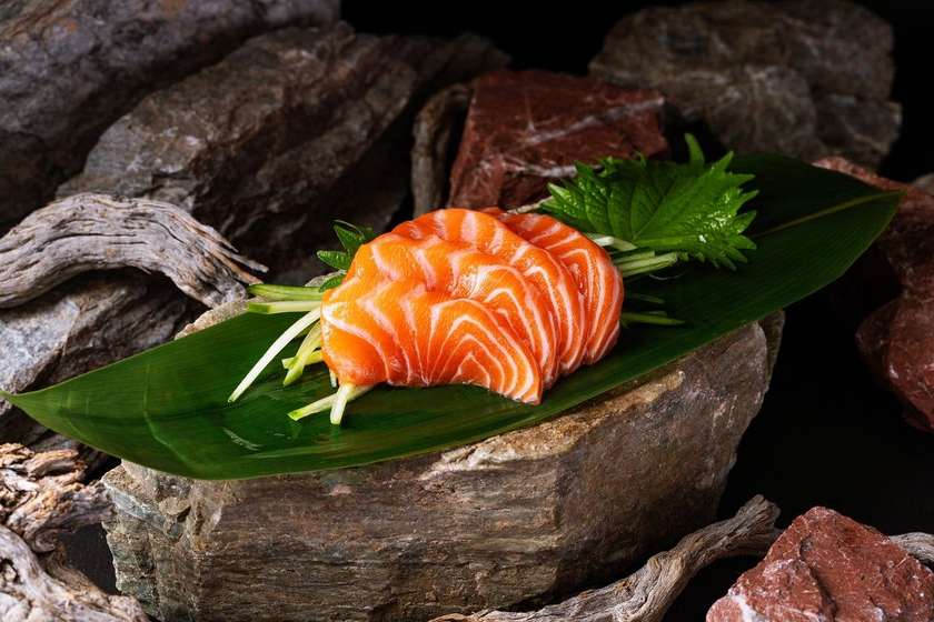 SASHIMI SALMÃO (4 pcs)