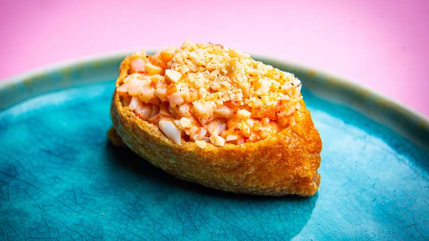 Inari with Prawn and Peanut Tartar