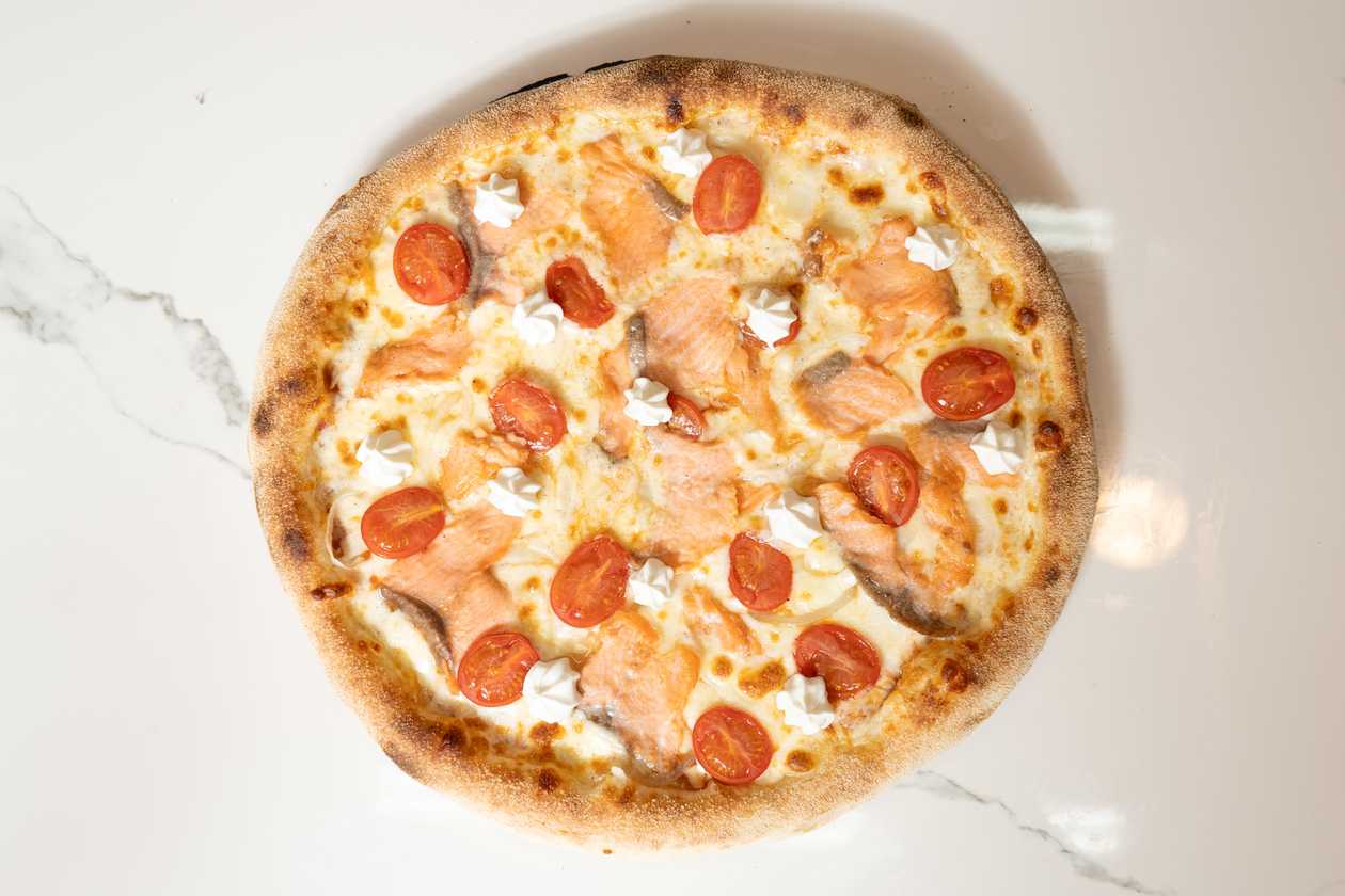 Salmon Pizza