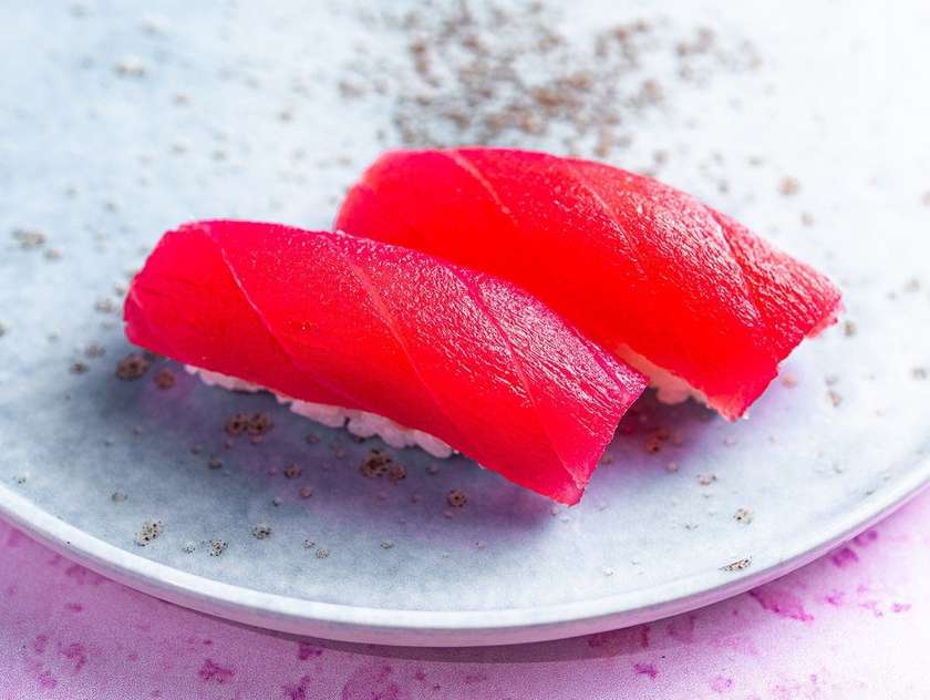Tuna Nigiri 2pcs