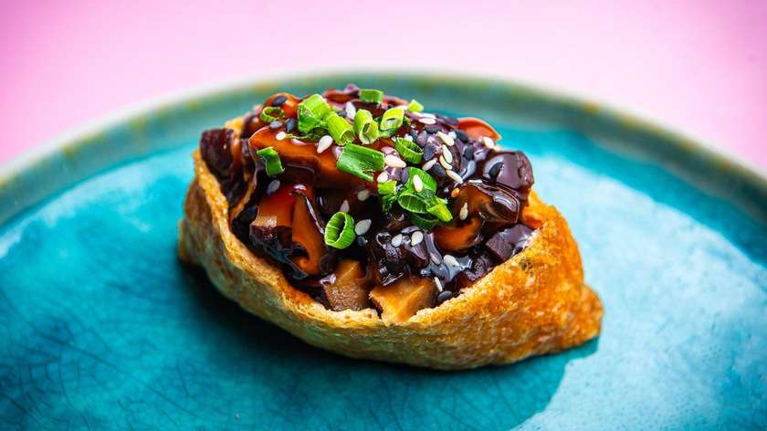 Inari with Shiitake