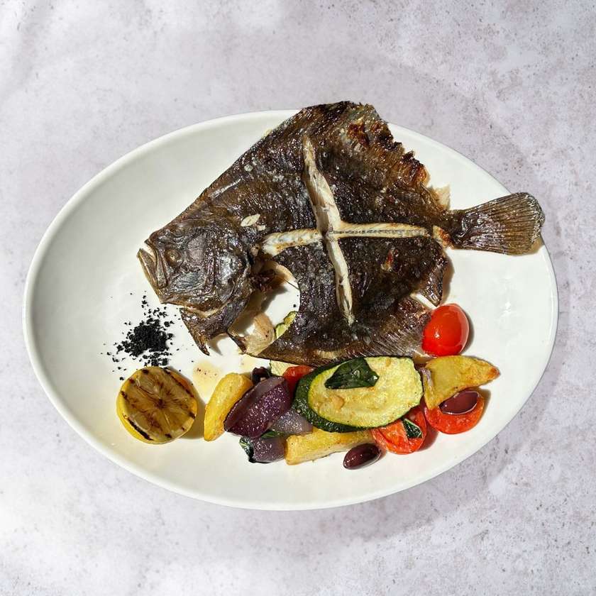 Oven-Baked Halibut with Vegetables - 300/100g