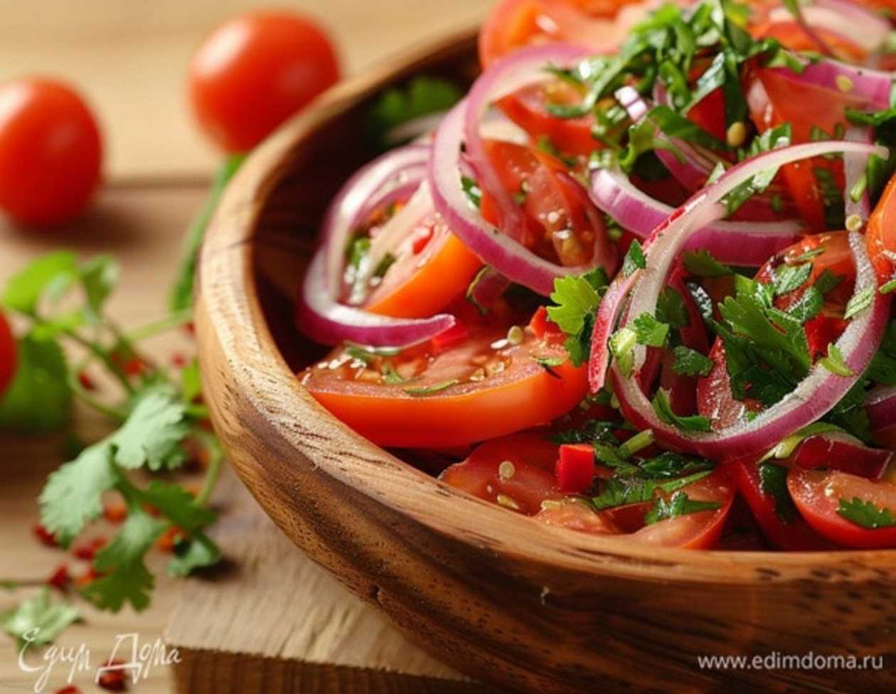 Uzbek salad Achichuk