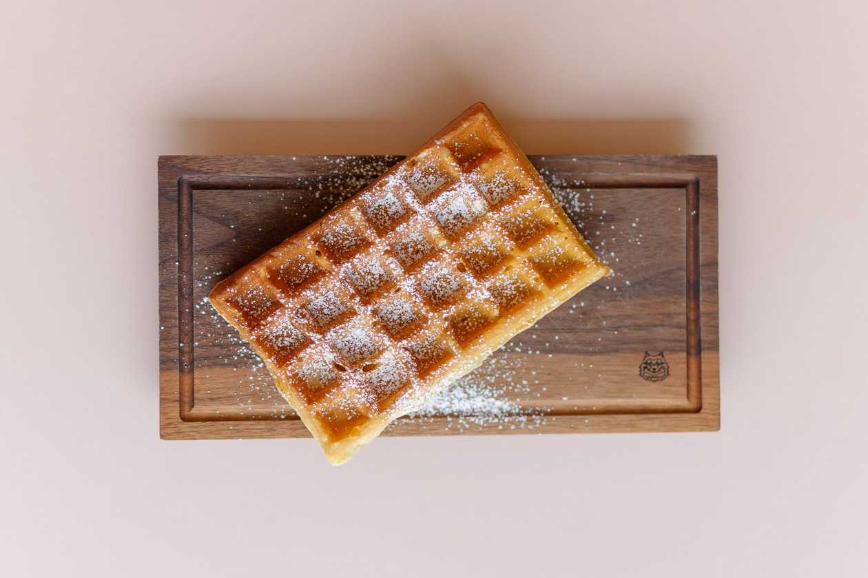 Brussels waffle with powdered sugar