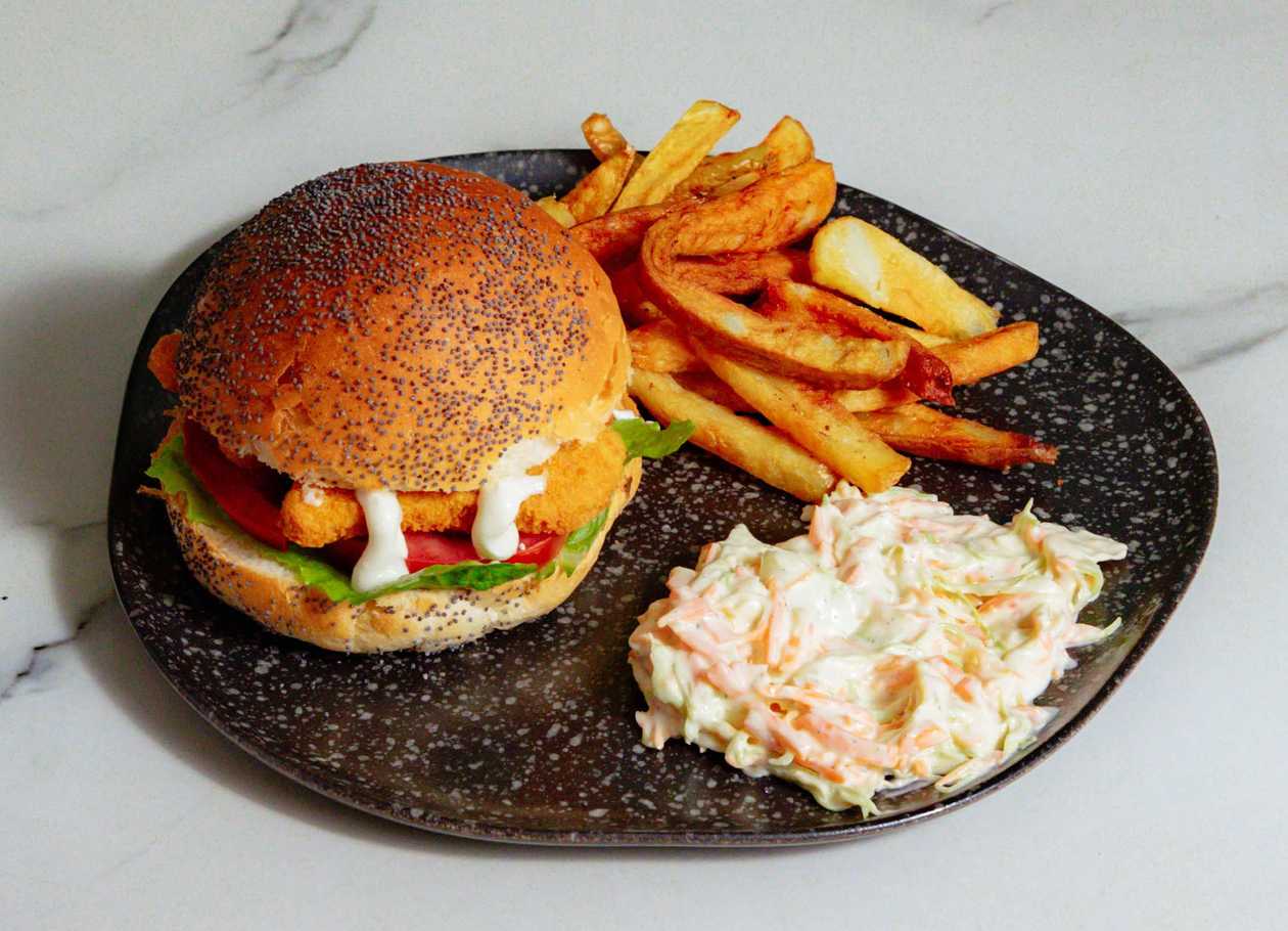 Chick'n Brioche Burger Meal 🌱